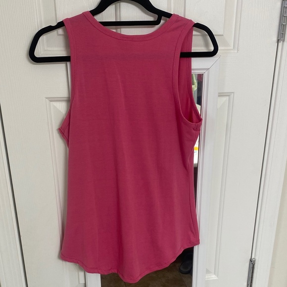 LulaRoe Tank Top (M) - Picture 2 of 7